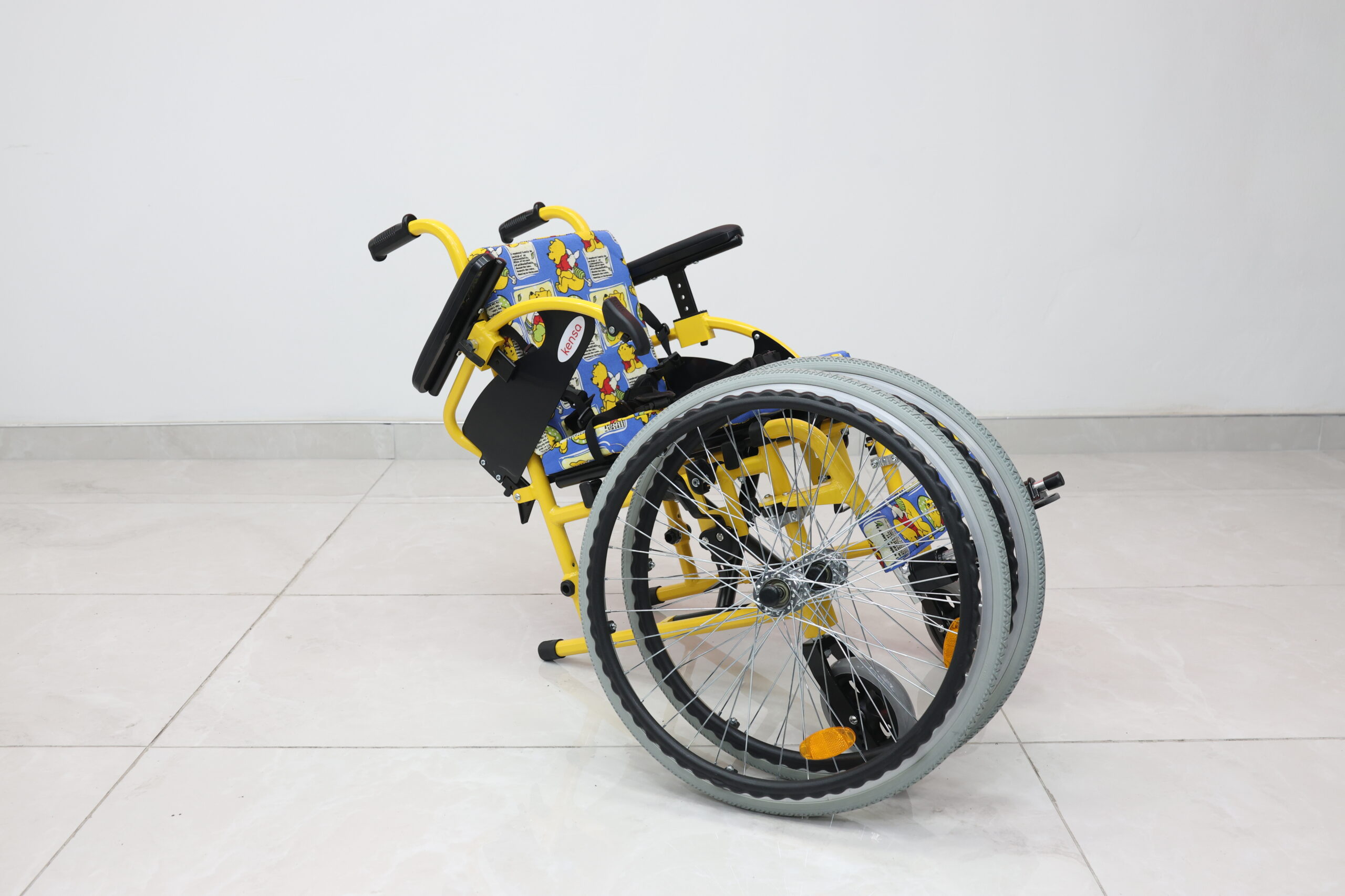 K-090 Alüminyum Çocuk Tekerlekli Sandalye (Bas-Çıkart Teker) - Görsel 2